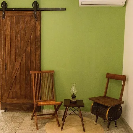 Casa De Hospedaje -La Abadia De San Pedro